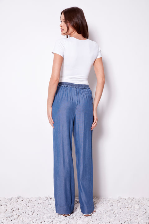 Women's TENCEL Wide Leg Pant back view